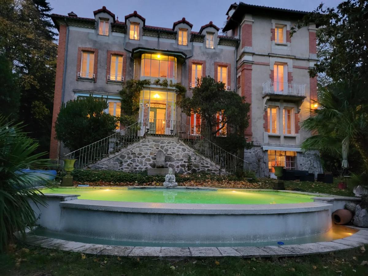 Le Temps Des Cerises Hotel Genolhac Exterior photo